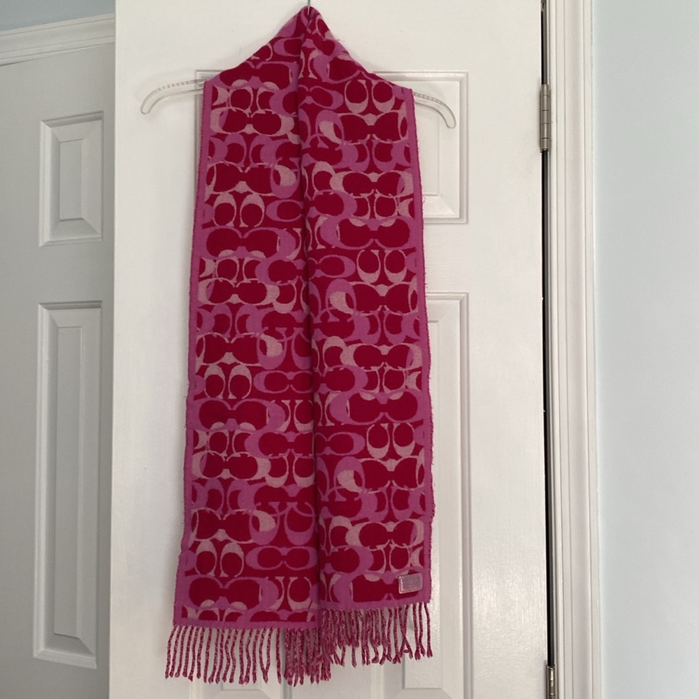 Coach Scarf. Wool/cashme blend - Picture 2 of 7
